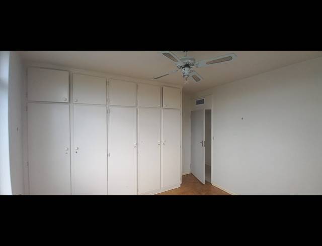 3 BEDROOM FLAT FOR SALE IN WESTRIDGE